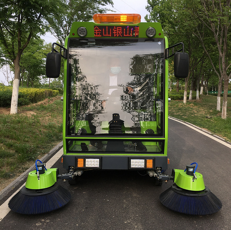 240L挂桶款四轮扫地机